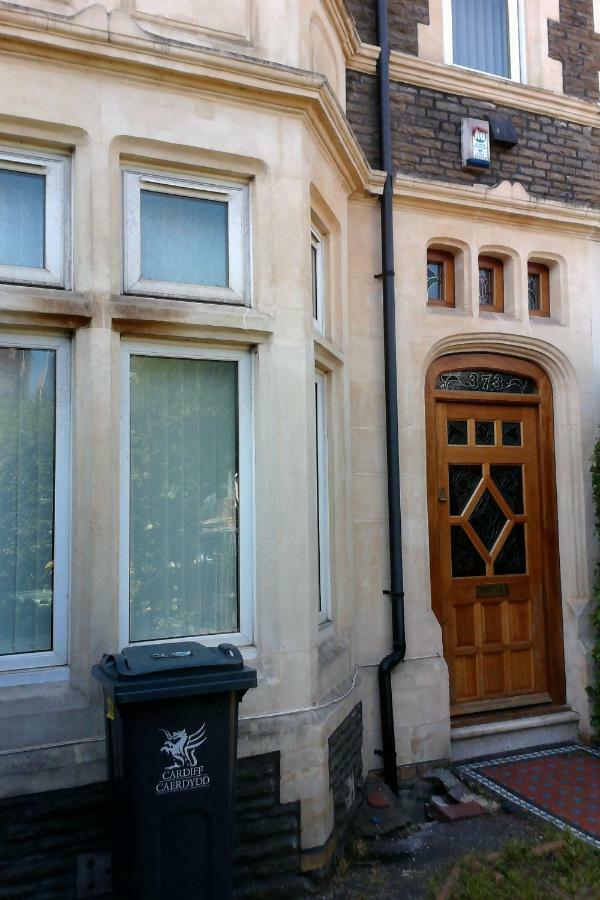 Beautiful Victorian House Cardiff Exterior photo